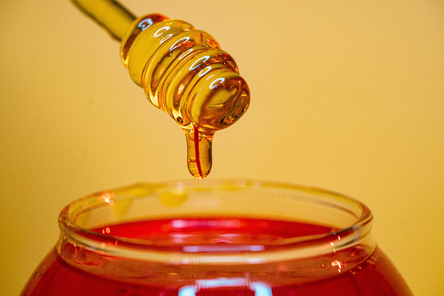 درمان بیماری های گوارشی با عسل